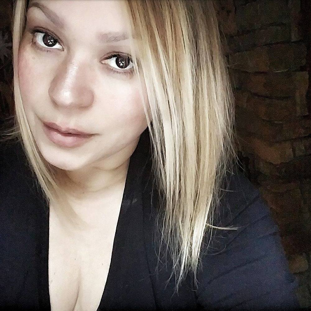 Meet your Posher, Sylvia